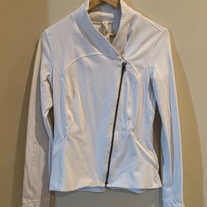 Lululemon jacket size 8